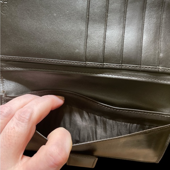 Gucci Canvas Monogram & Leather Snap Wallet with Black & Silver Crossbody Chain - Picture 14 of 16